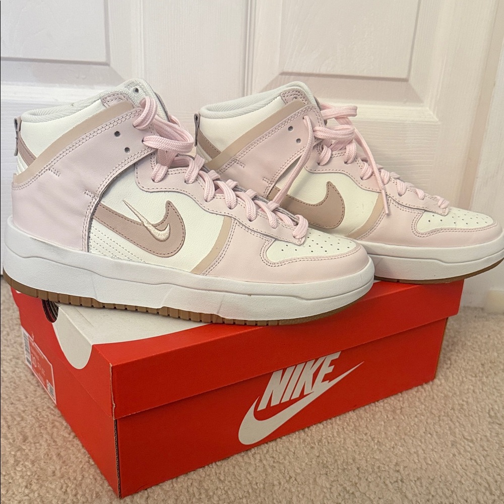 Women’s Nike Dunk High Up